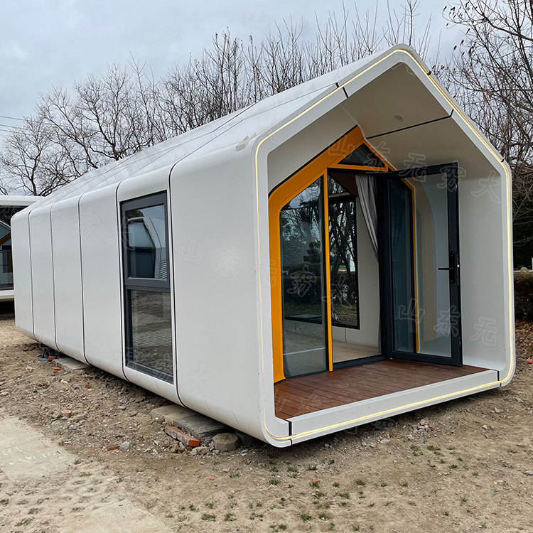 流浪艙民宿 新型移動(dòng)裝配式活動(dòng)房